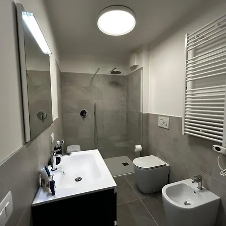 アパート Aquamarina